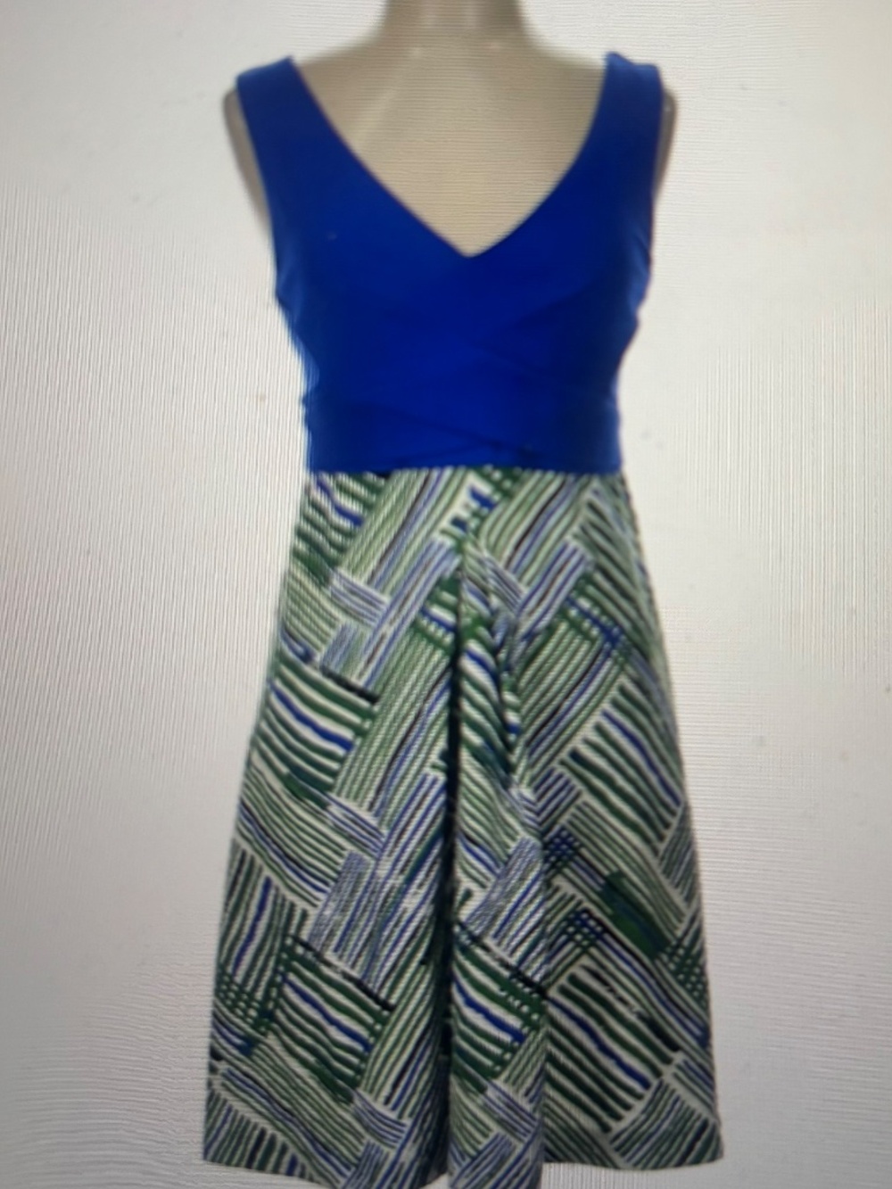 HD in Paris Cocktail Dress - size 8 from Anthropologie